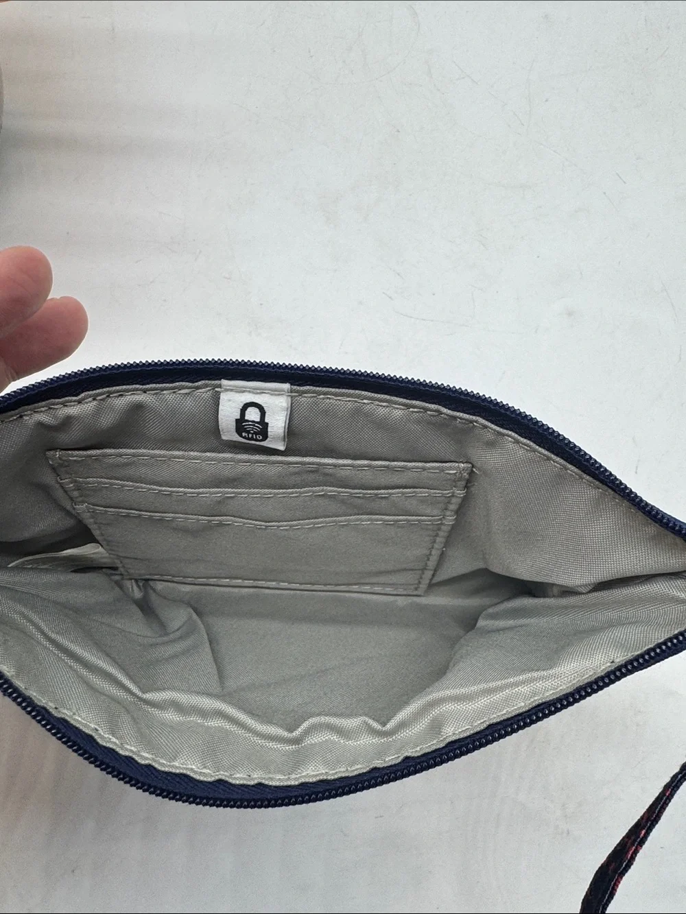 Baggallini Navy orange  Patterned Wristlet